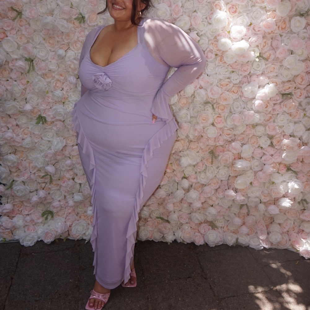 Elegant Lavender Ruffle Dress